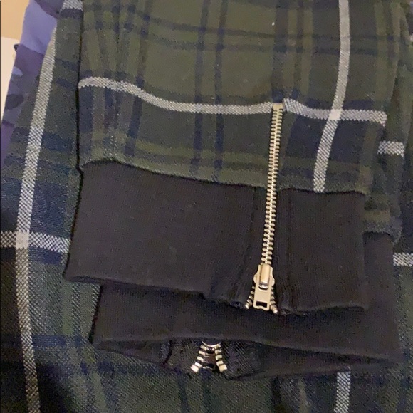 Pants - Picture 4 of 4